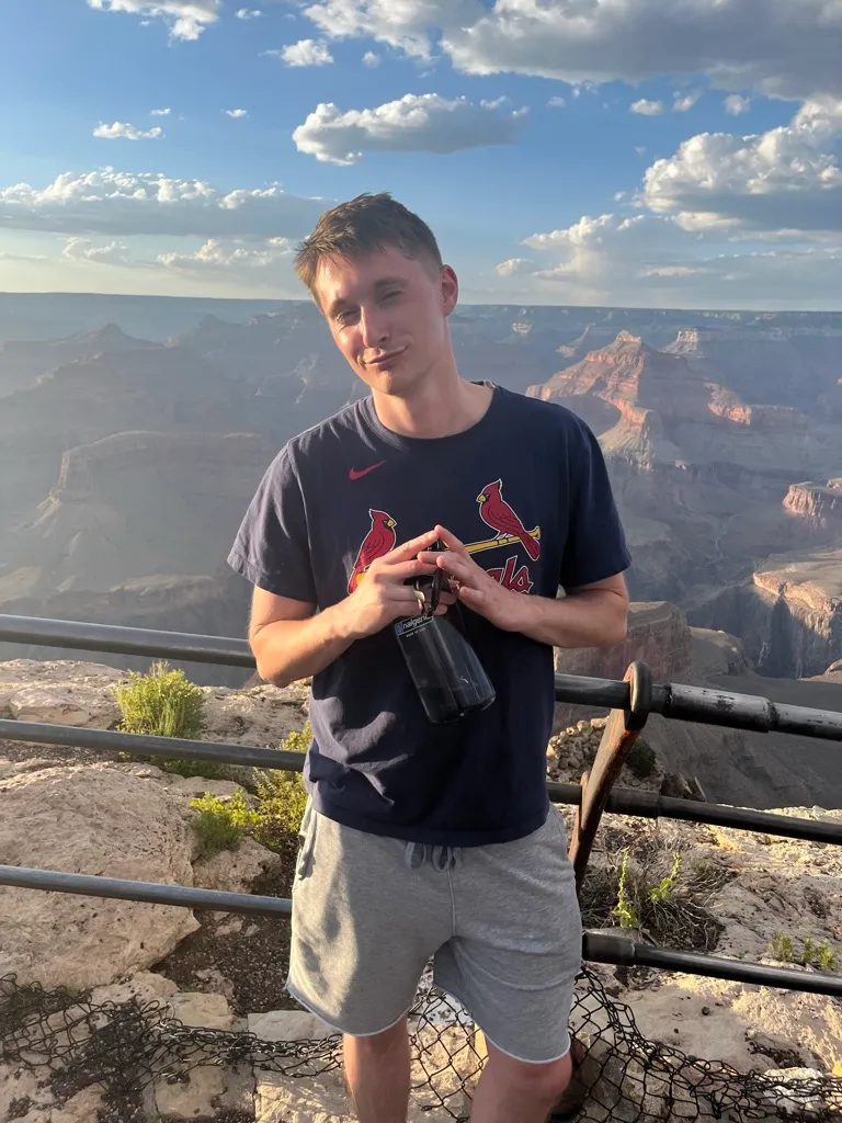 Being silly at the Grand Canyon
